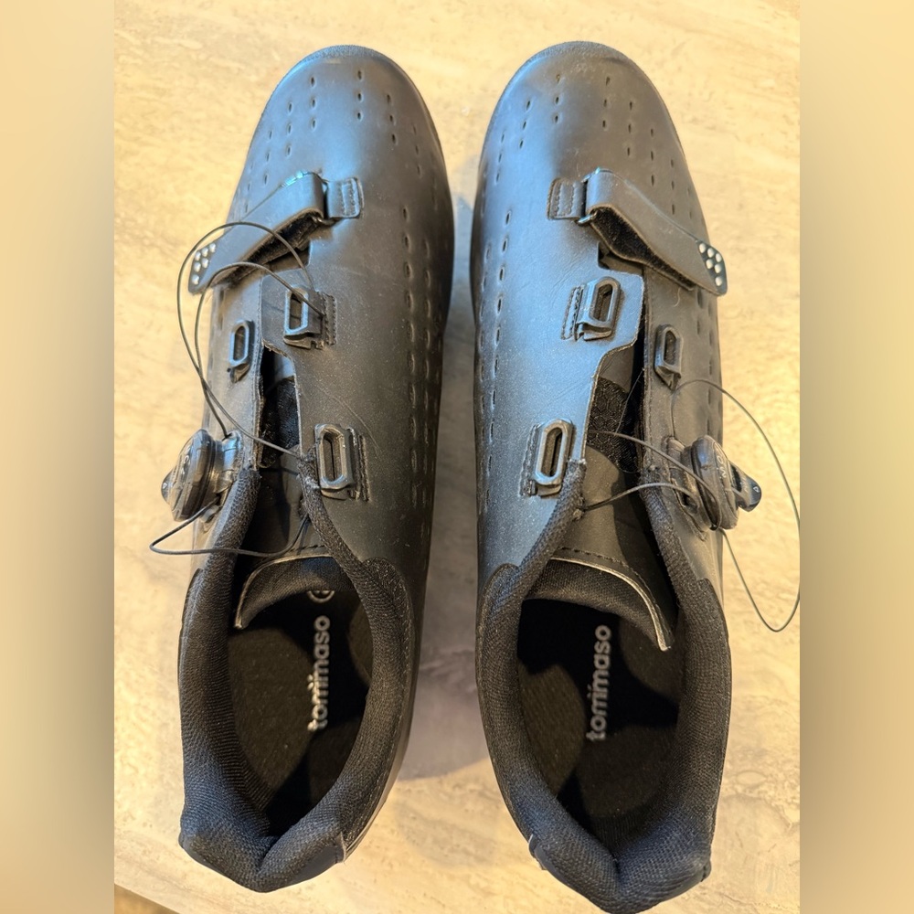 Tomimaso cycling shoes